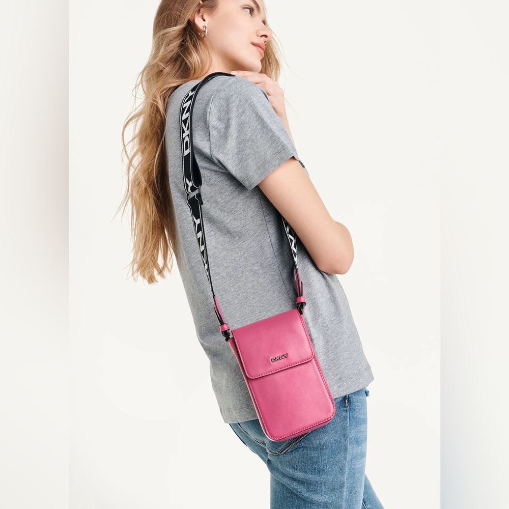 Dkny Winnona Web Strap Phone Crossbody